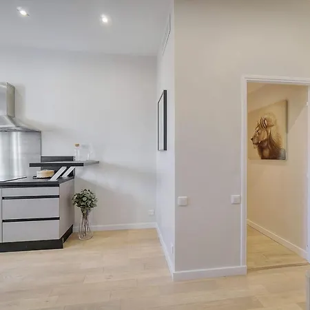 Ref 1483 - Back Croisette - Modern Apartamento