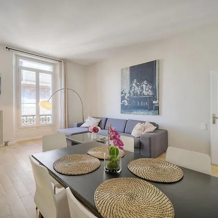 Apartamento Ref 1483 - Back Croisette - Modern