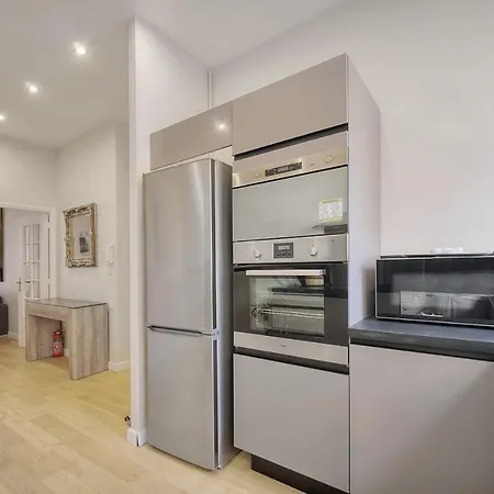 Ref 1483 - Back Croisette - Modern Apartamento Cannes